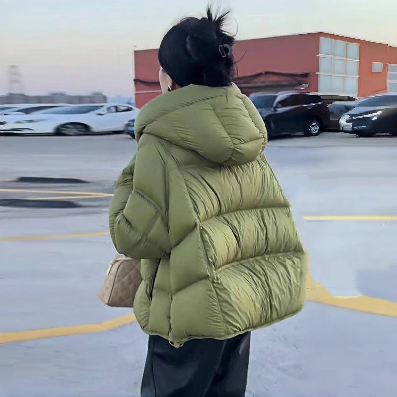 泡芙龟背绿色短款羽绒服女2025冬季新款加厚白鸭绒连帽面包服外套