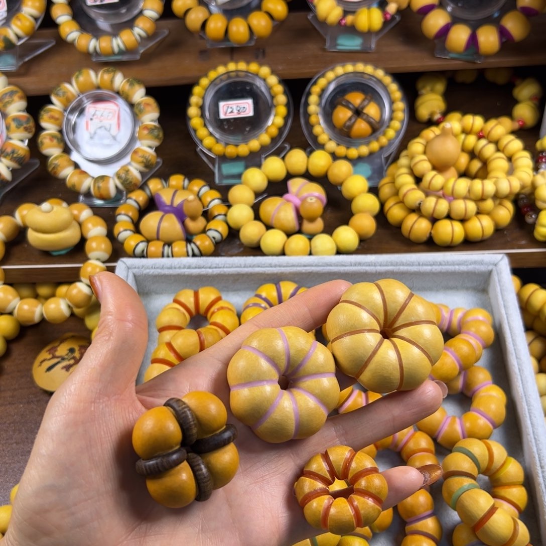 ?****?毛衣领设计非常时尚