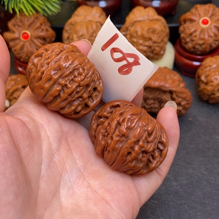 文玩核桃吊坠38楼呀108