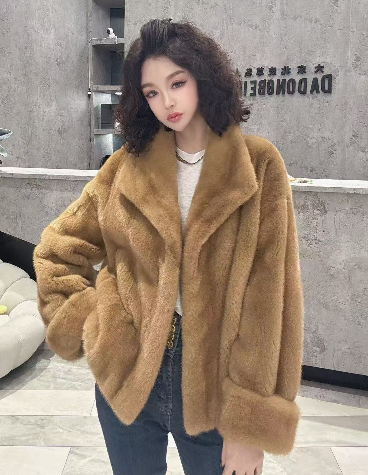 时代大东北2449时尚简约貂皮大衣