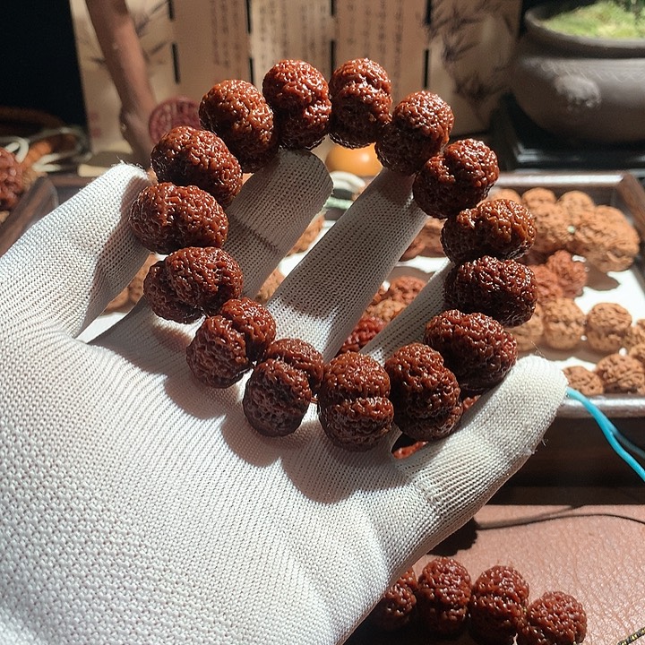 兜***转金刚菩提手串菠萝蜜夹板