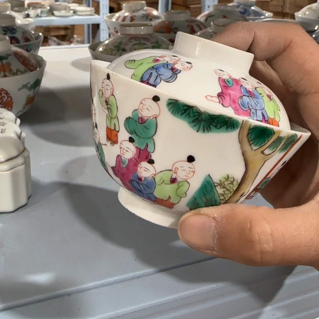 瓷片瓷器等艺术家都以精湛细腻