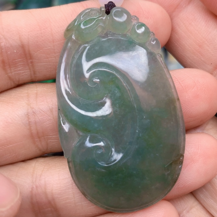 颈饰未镶嵌翡翠翡翠