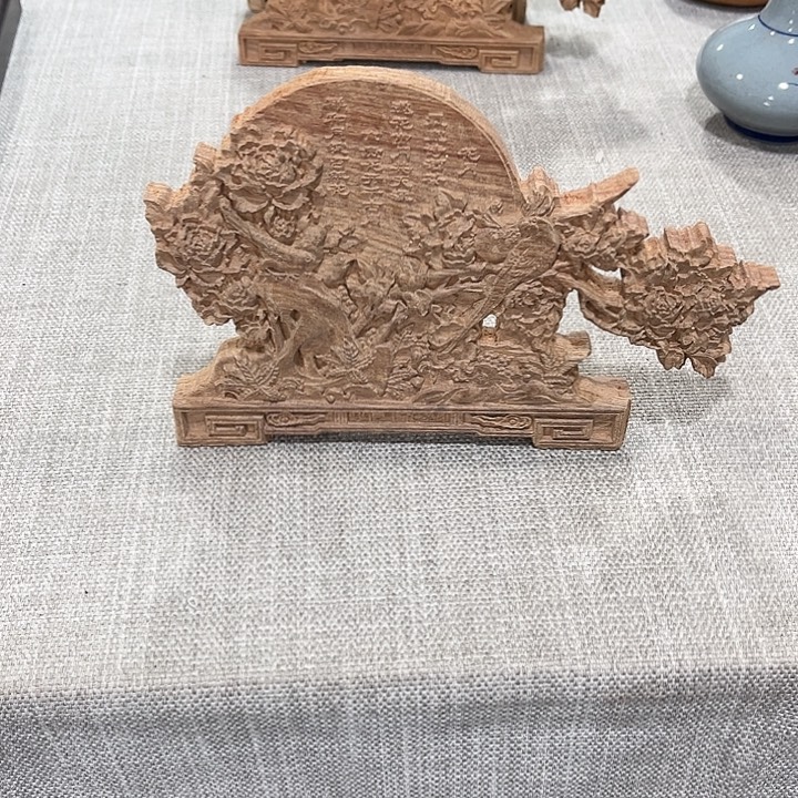 琉璃手工艺品红木工艺品雕刻工艺