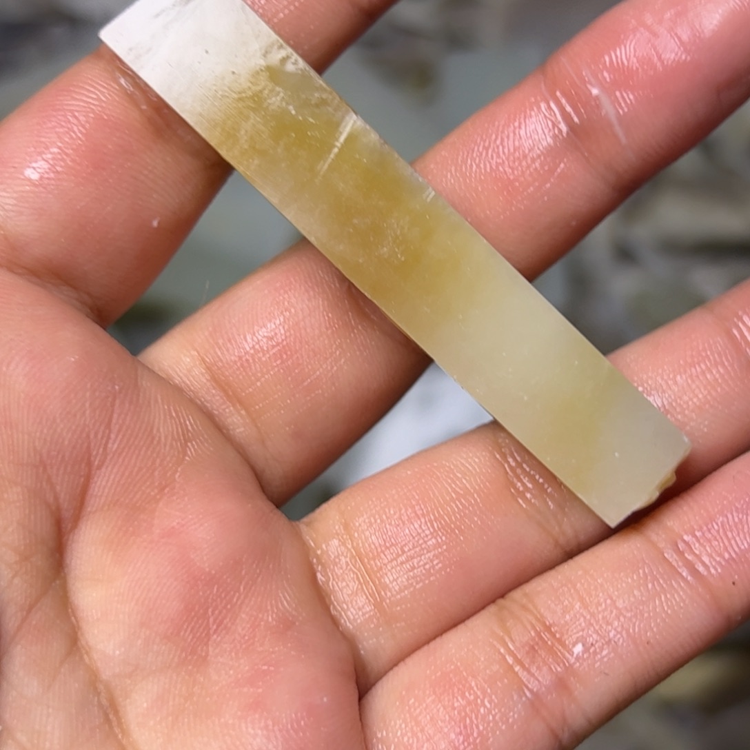 和田玉未镶嵌项链