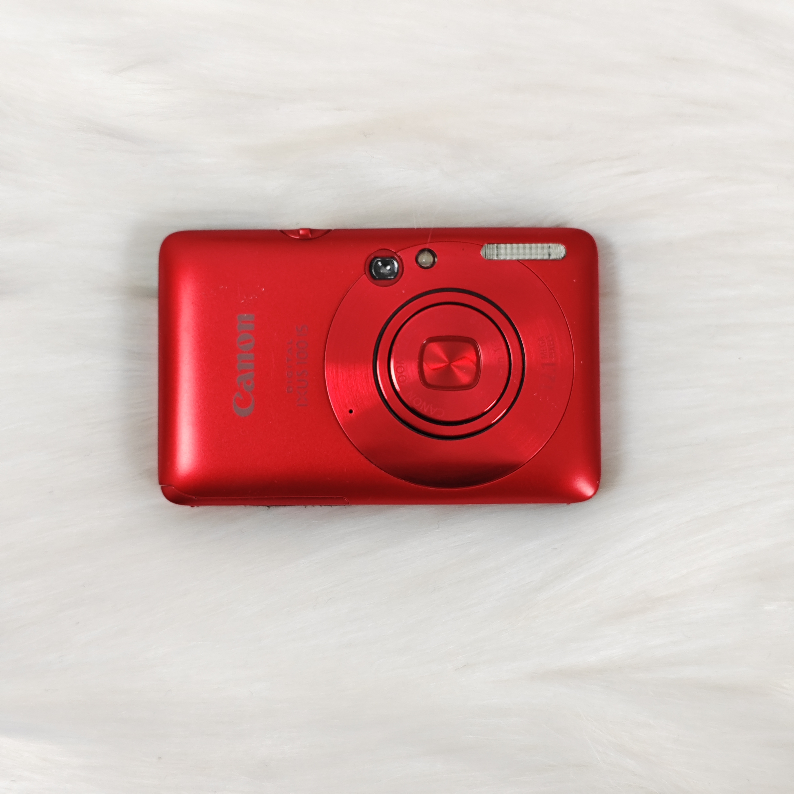 9新 Canon/佳能 ixus100 红色 出片清晰冷白皮 配件齐全