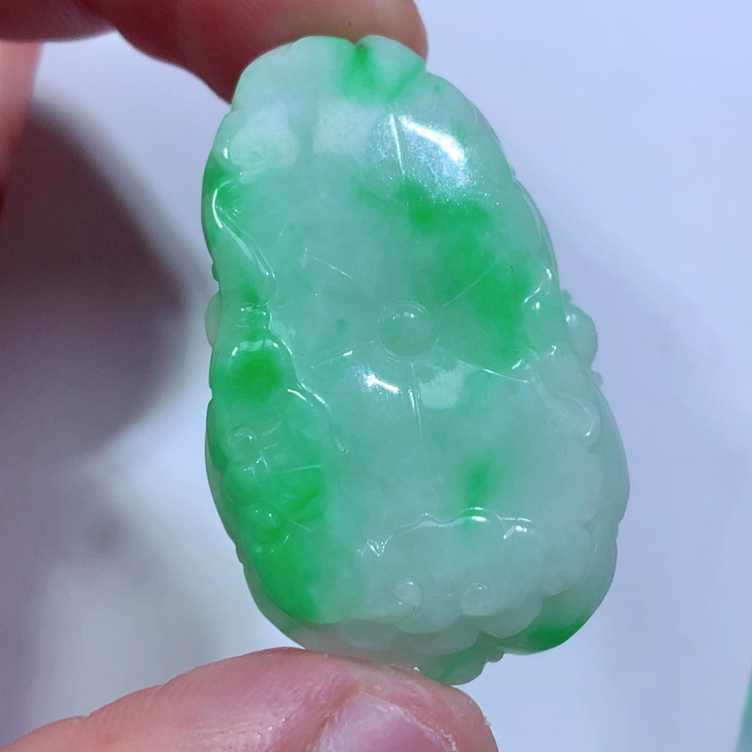 翡翠颈饰未镶嵌缅甸翡翠