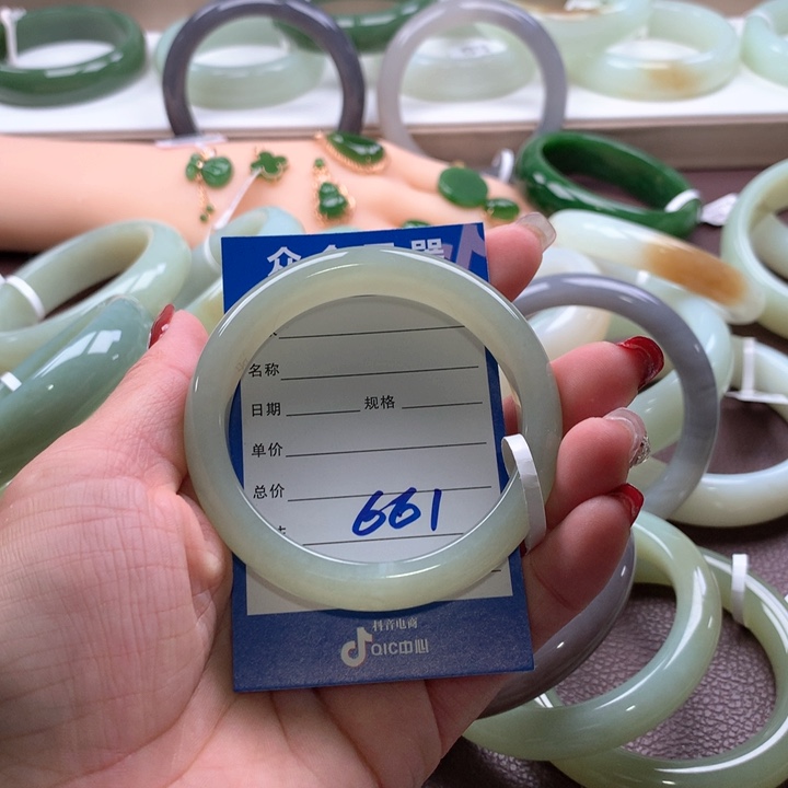 和田玉手镯54-55未镶嵌