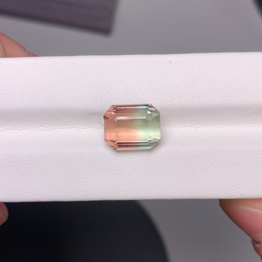 碧玺珠宝奇石未镶嵌西瓜碧玺8.77克拉未镶嵌