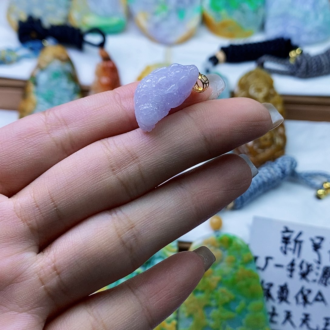 颈饰未镶嵌翡翠翡翠