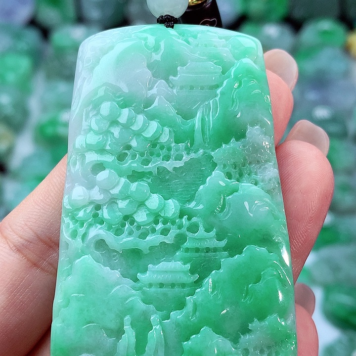 颈饰未镶嵌翡翠翡翠