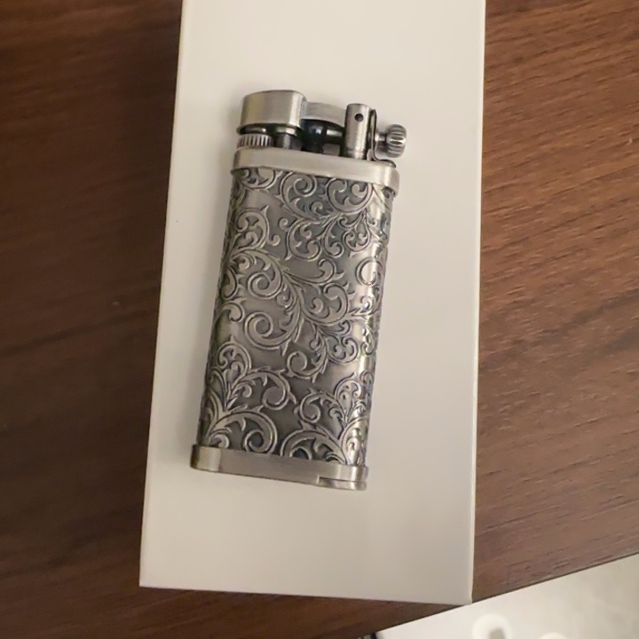 蔓***延日本品牌皇冠烟斗客专用烟斗