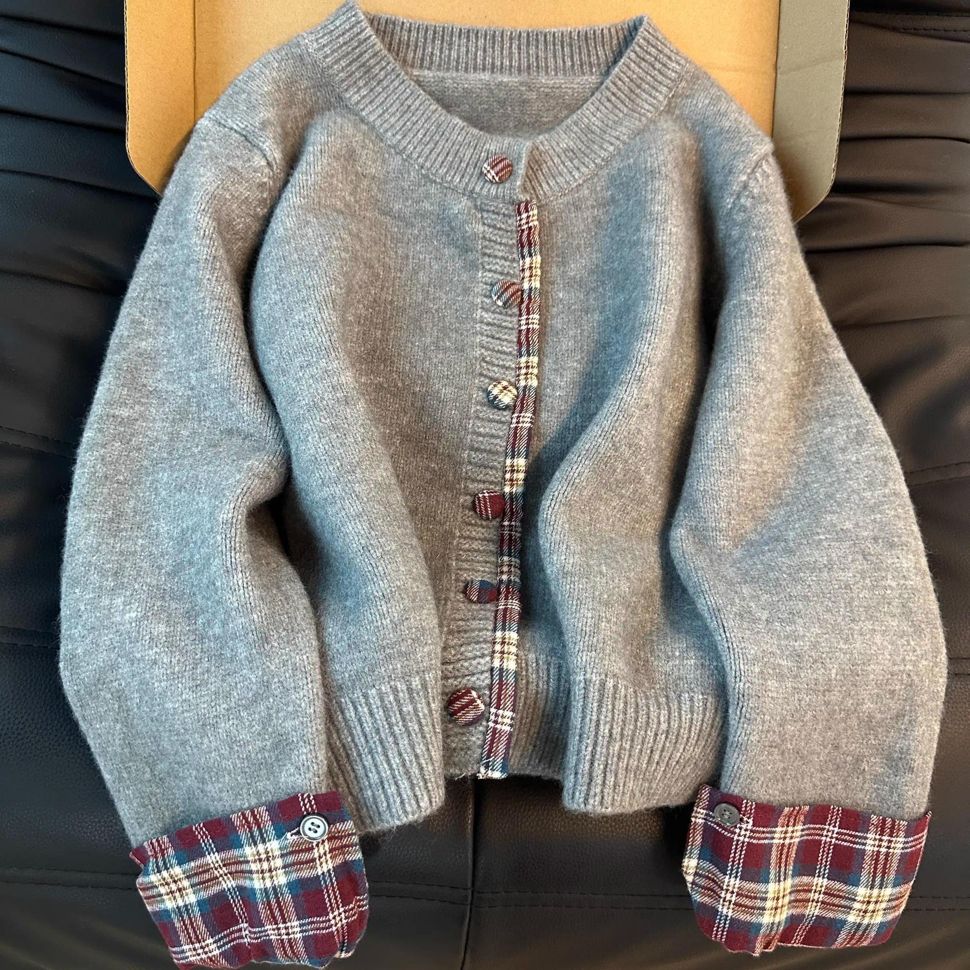 假两件韩系圆领拼接格子毛衣女2024秋冬新款宽松休闲针织开衫上衣