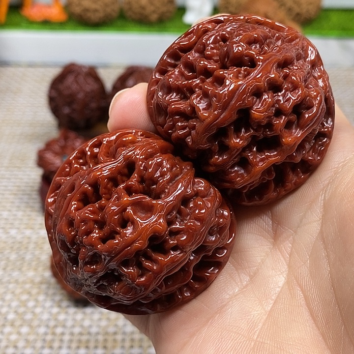 文玩核桃把件/****q大粗筋