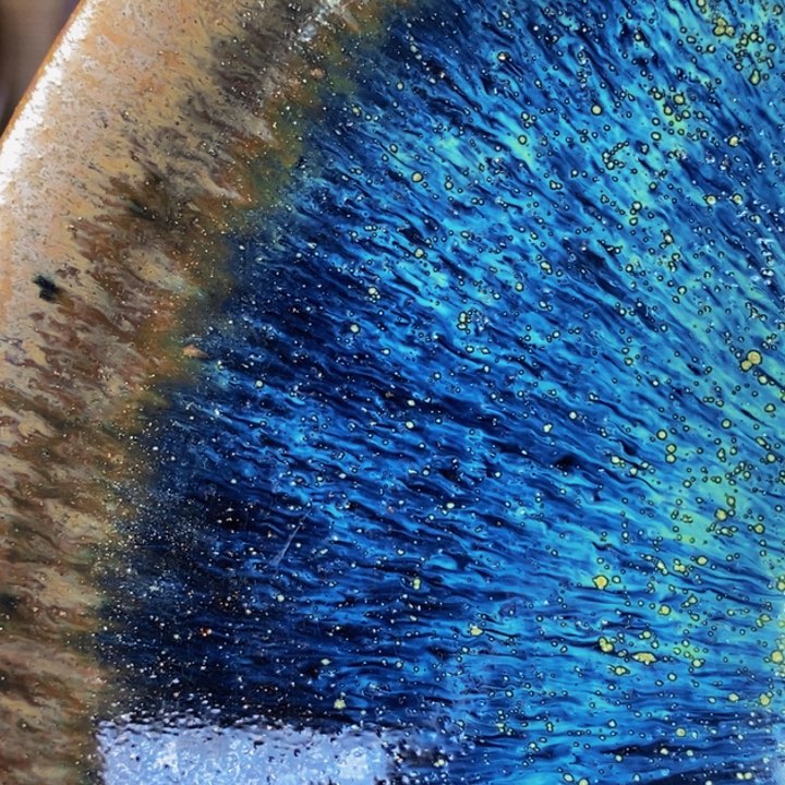 茶盏白**易你是我的眼里有