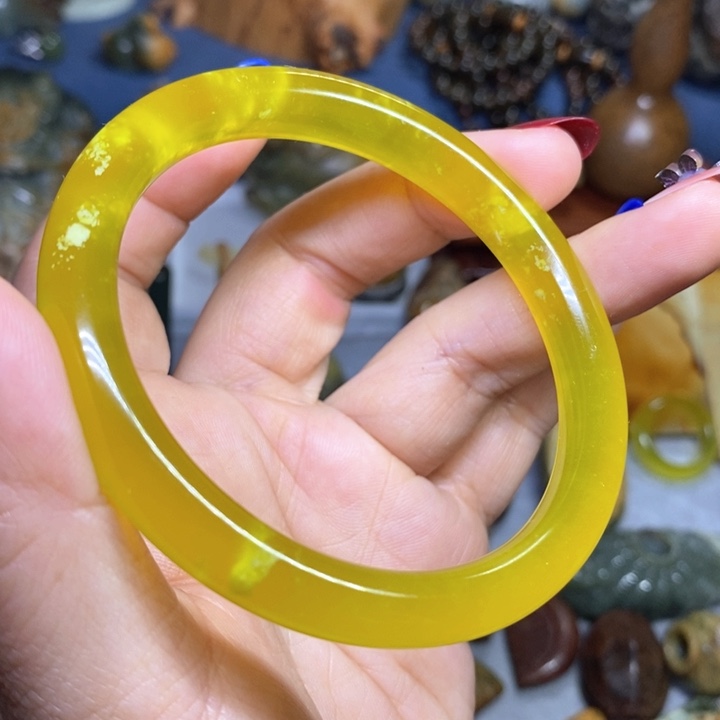 蛇纹石玉60 口未镶嵌
