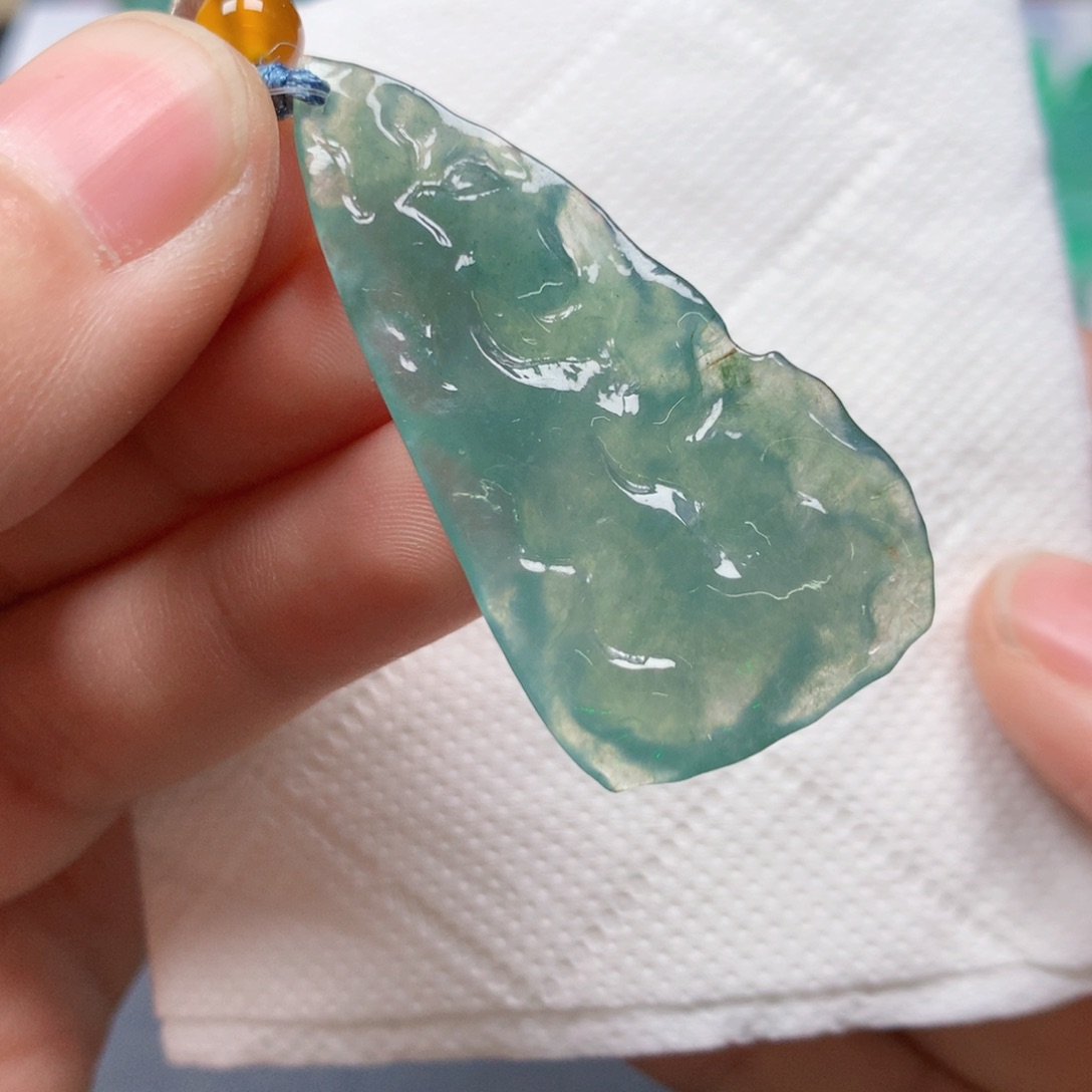 【闪购商品】翡翠吊坠(不含链)未镶嵌