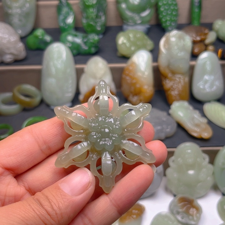 和田玉挂件未镶嵌