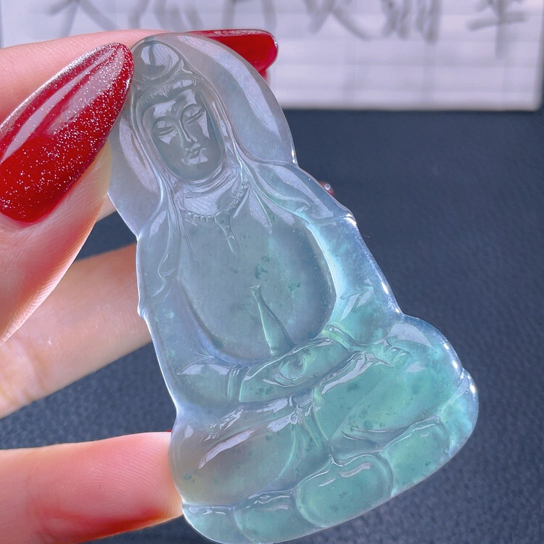 翡翠颈饰未镶嵌888888888888888