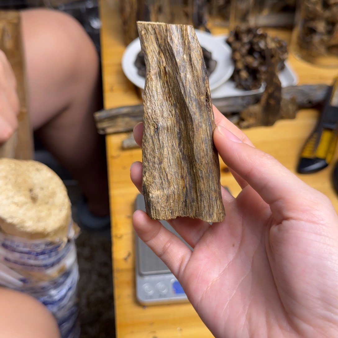 沉香摆件白棋块料25克