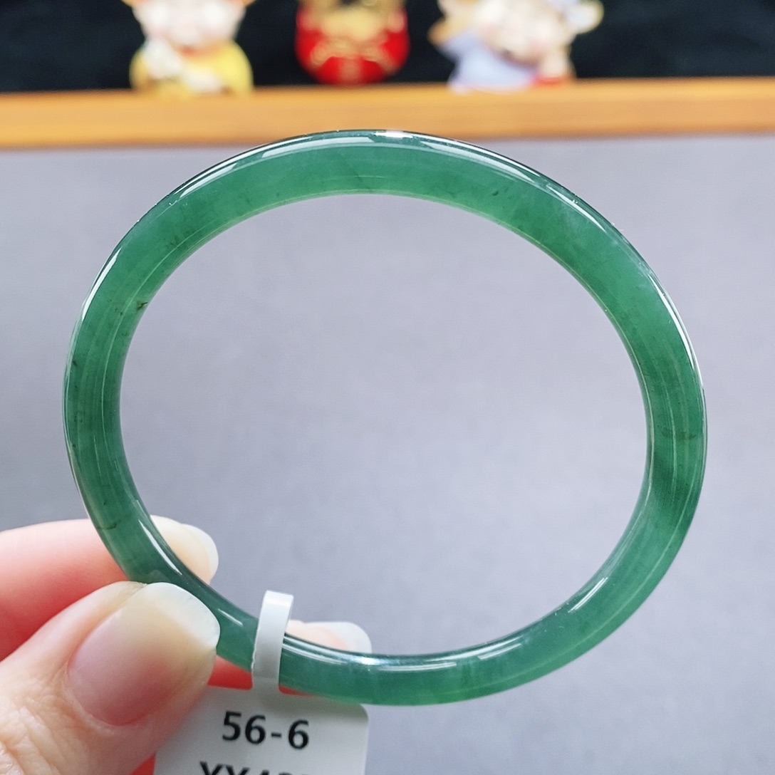 翡翠未镶嵌手镯89