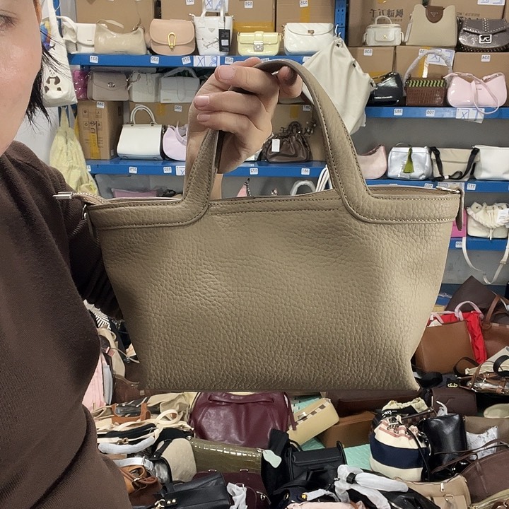 猪剖层皮革79健健康康平平安安