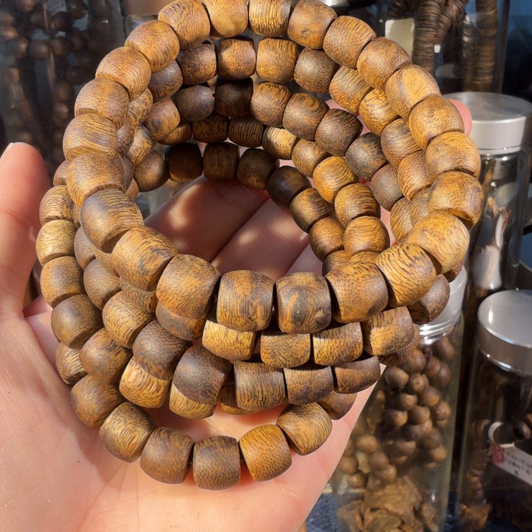 沉香碎屑沉香老型鼓珠卡九发一条