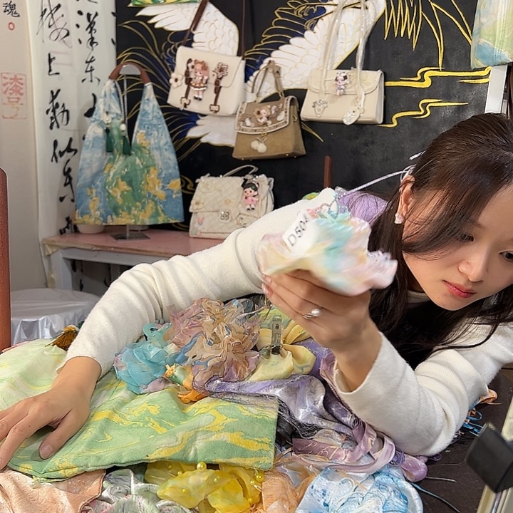 凤***殇504蛋糕抓夹不退不换