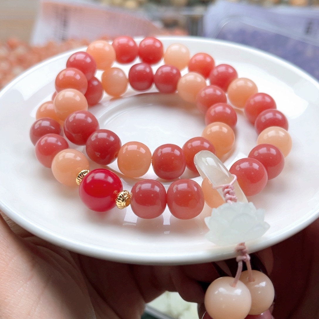 白玉菩提吊坠q11.75mm330颗。果冻粉苹果