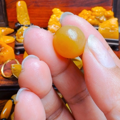 寿山石其他攀*田黄珠子