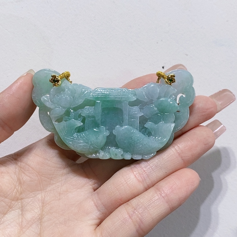 【闪购商品】翡翠未镶嵌颈饰