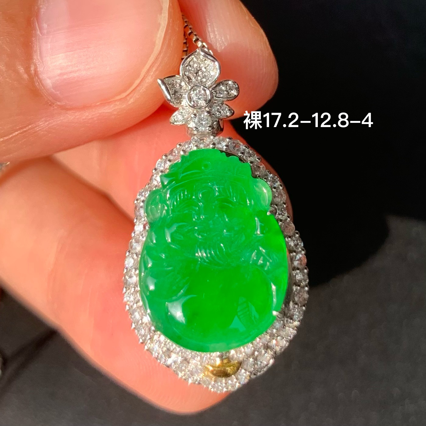 高冰阳绿财神天然翡翠吊坠镶嵌精致高级感玉石