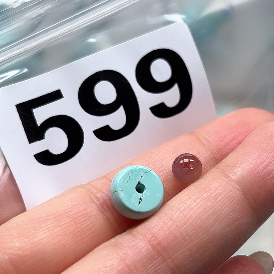 南红玛瑙颈饰未镶嵌