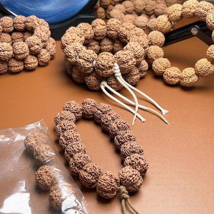 金刚菩提手串飞碟爆肉手持