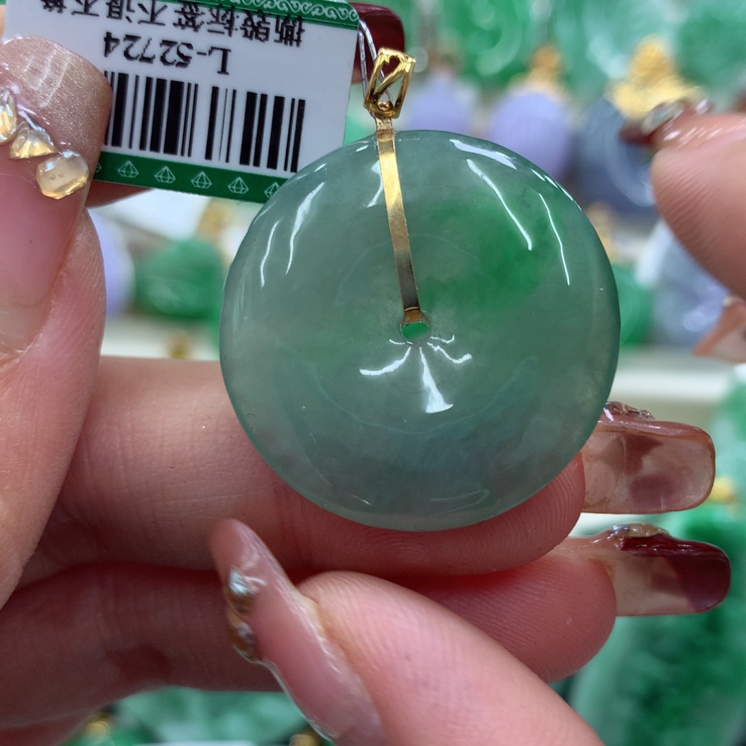 翡翠吊坠(不含链)18K金镶嵌