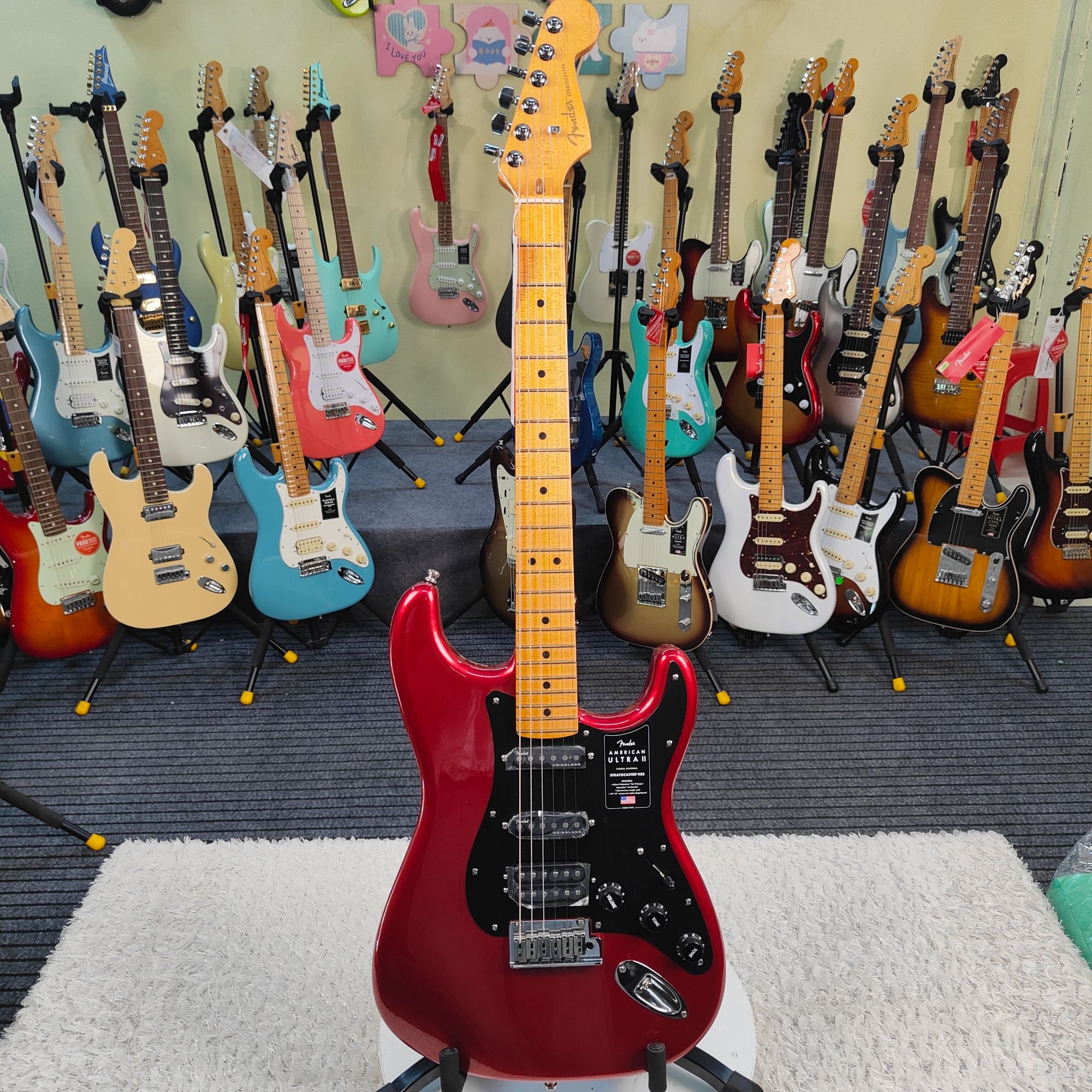 特价琴Fender芬达美超二代st电吉他枫木指板0119152799魔鬼红