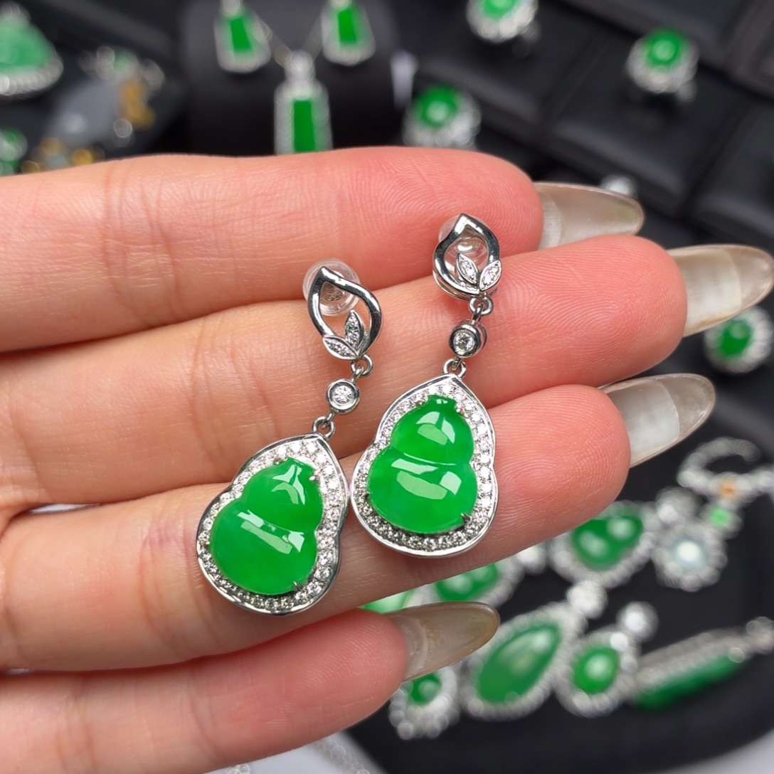 翡翠18K金镶嵌耳饰002葫芦