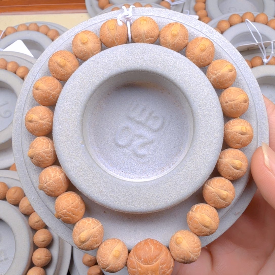 吊坠凤眼菩提精卡12-12.3实心籽尼泊尔凤眼毕业串 a9