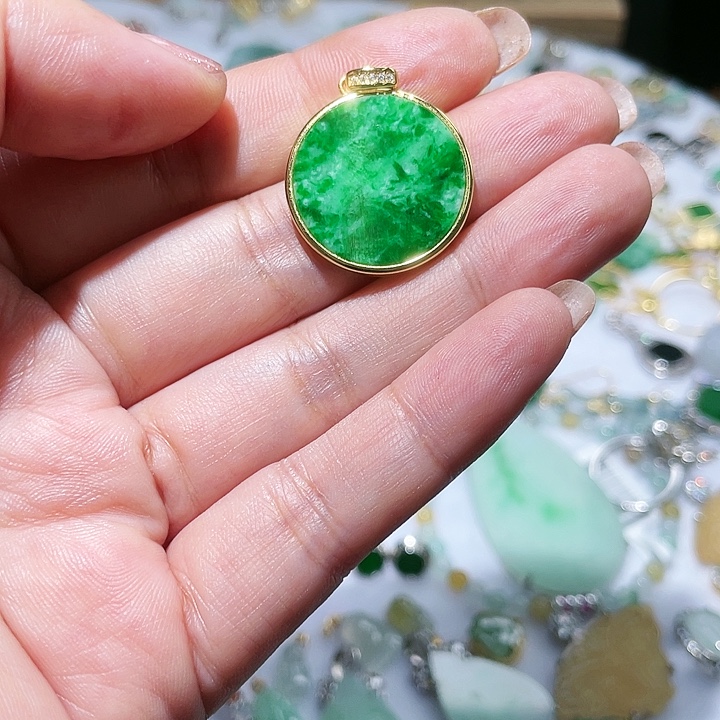 胖***鱼翡翠银S925镶嵌颈饰