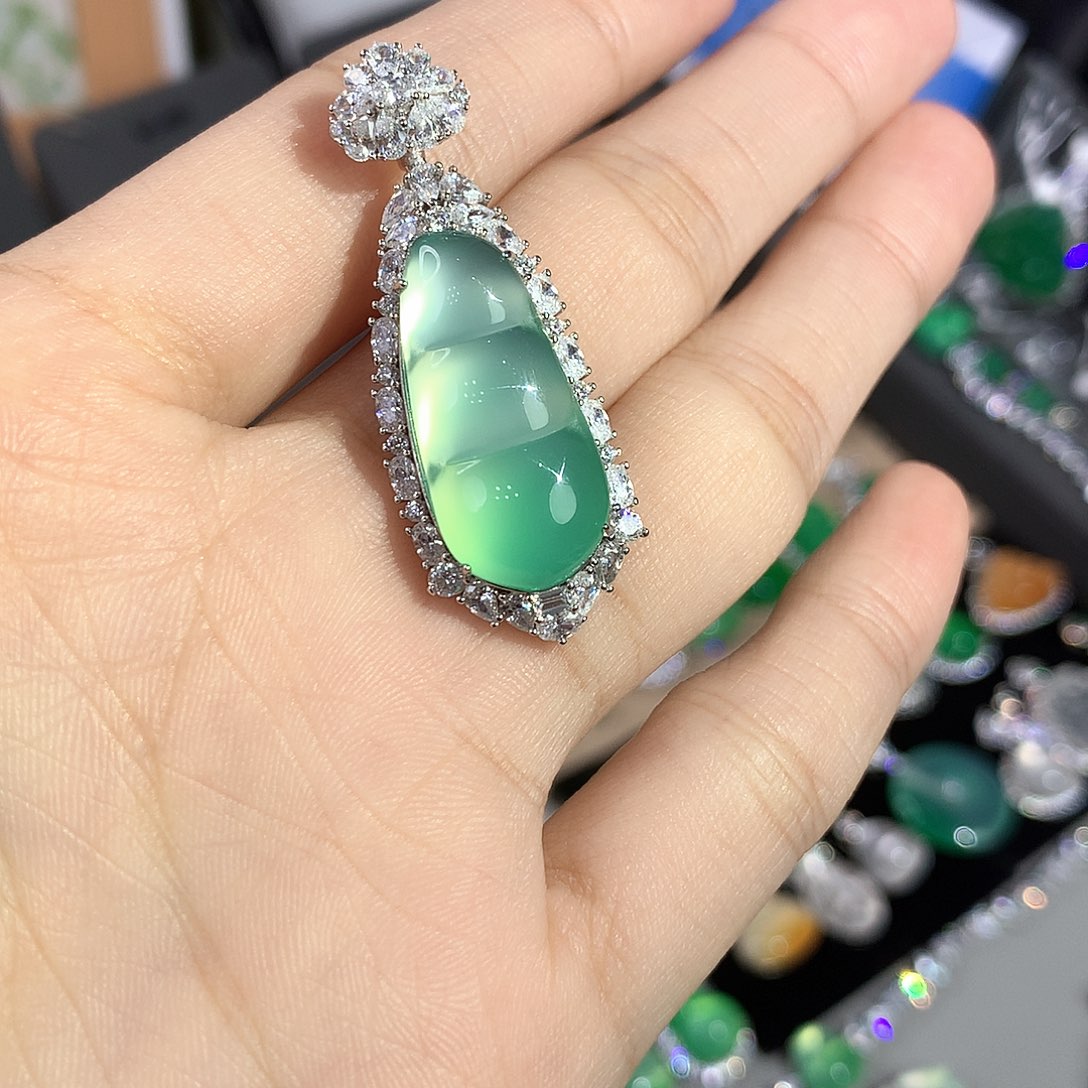 银S925镶嵌颈饰玛瑙/玉髓喵****品