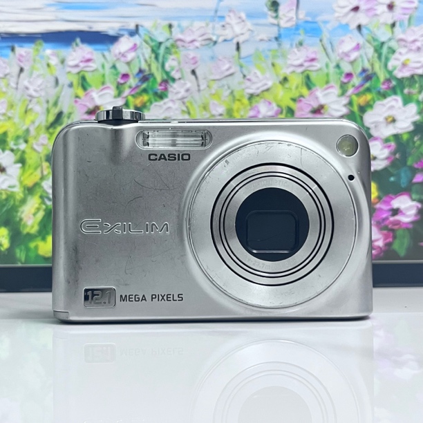 95新 Casio/卡西欧 z1200 1210万像素 3倍变焦 配件齐No退换