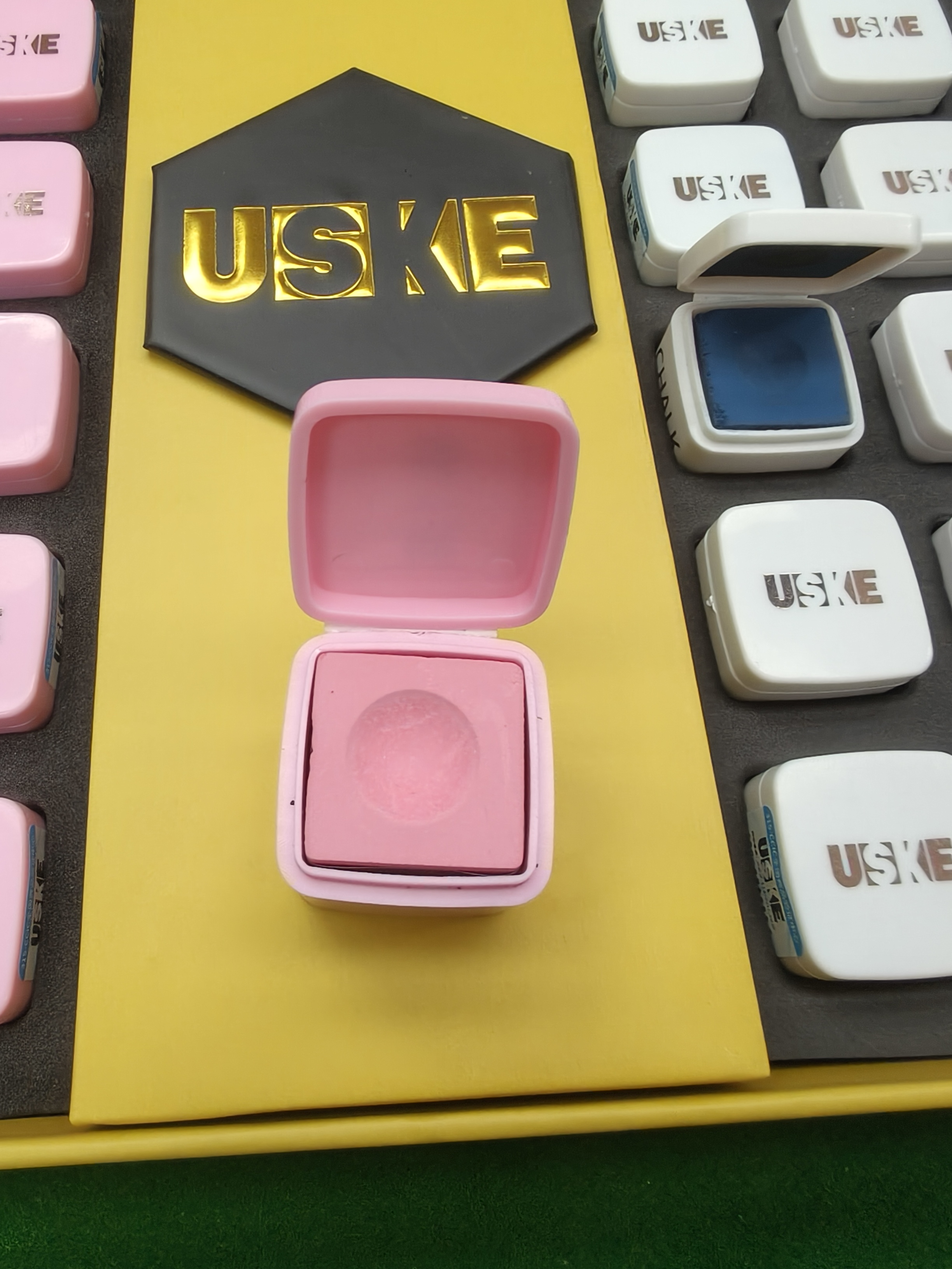 台球球杆用品油性巧克粉斯诺克中式黑八枪头擦粉配件