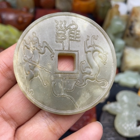 和田玉未镶嵌颈饰39