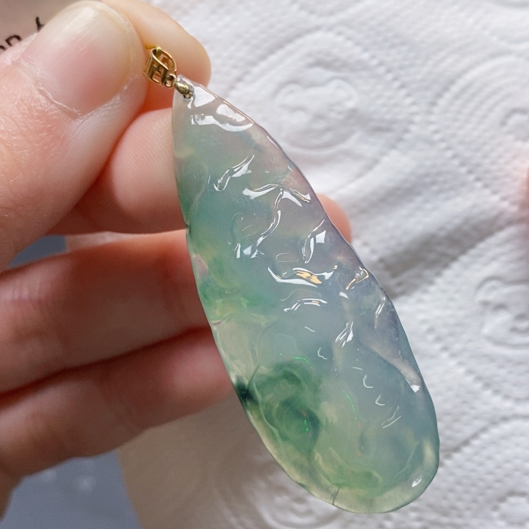 【闪购商品】翡翠吊坠(不含链)未镶嵌5244