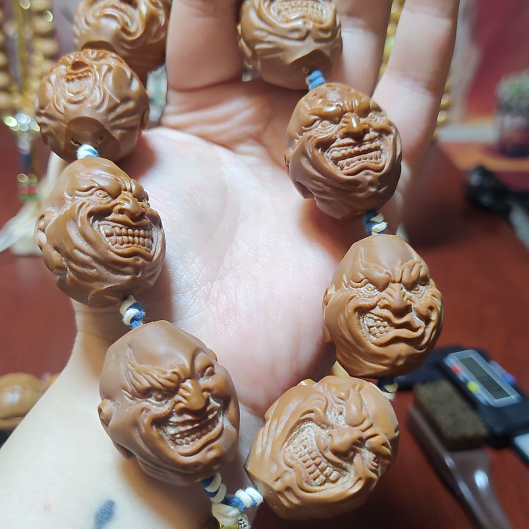 吊坠橄榄核大尺寸橄榄核雕