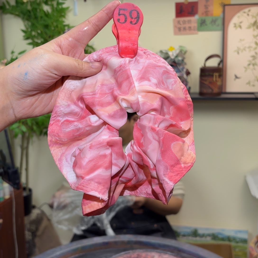 S***涵PU饼饼发圈一只涵