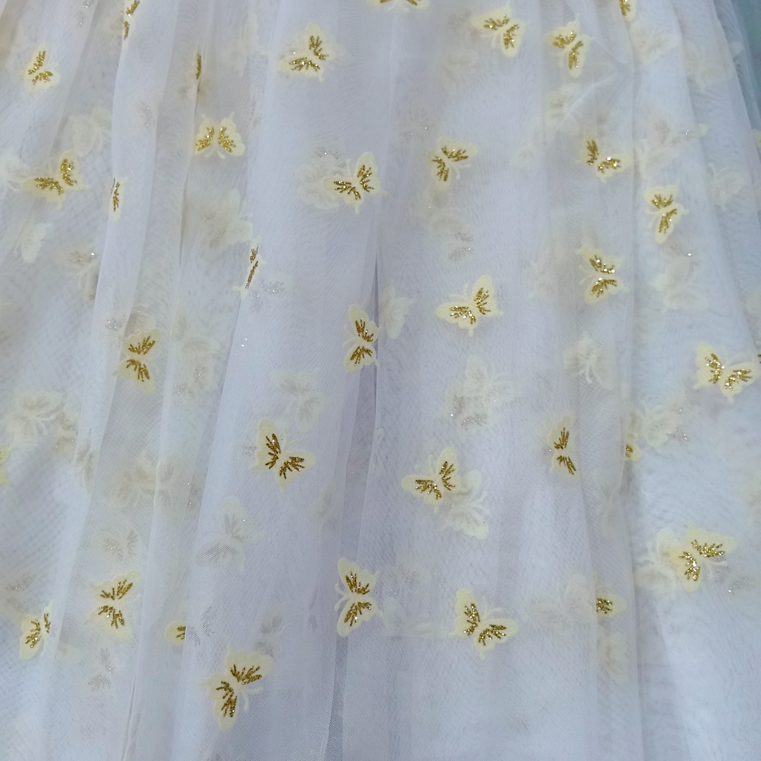 白色蝴蝶植绒烫金网纱可做时尚上衣时装衣服长裙门幅1.5米长3米