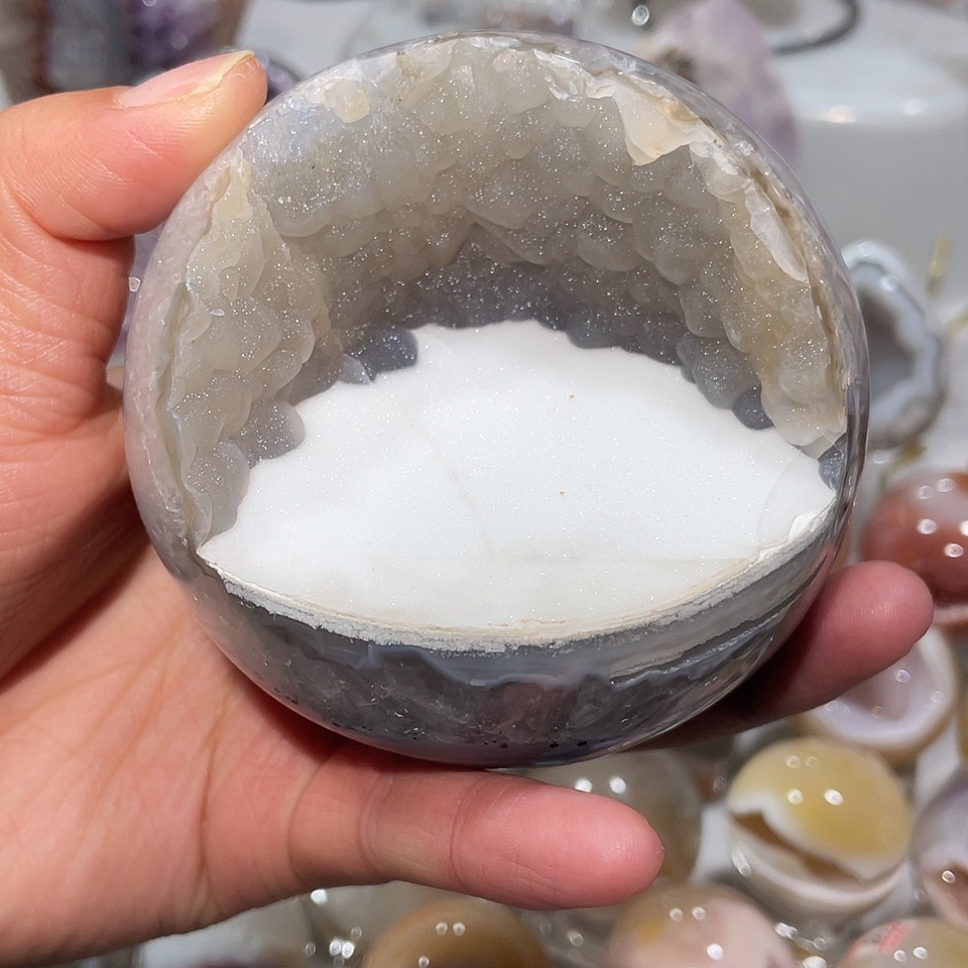 水晶未镶嵌大型摆件（非配饰）