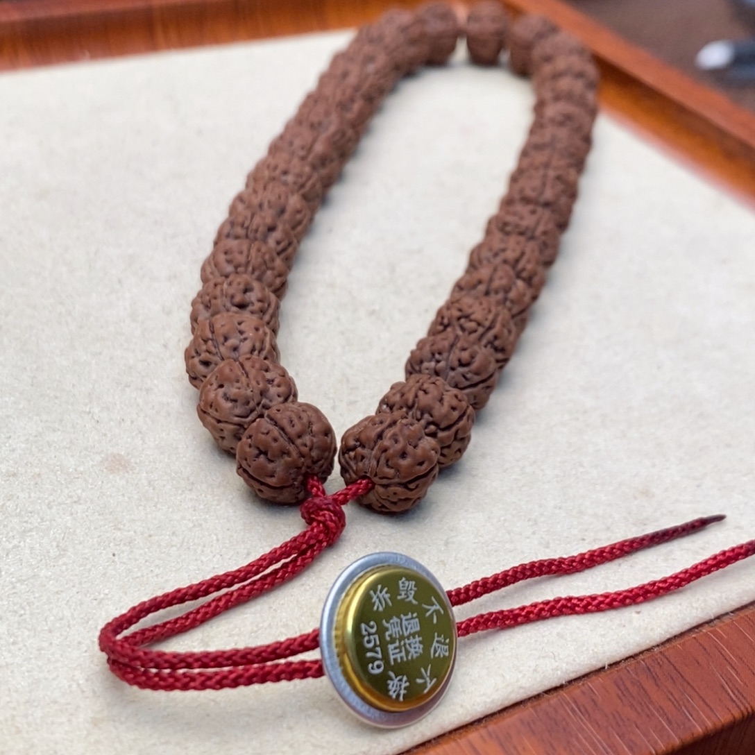 大***子金刚菩提手串老树王卡11的手持