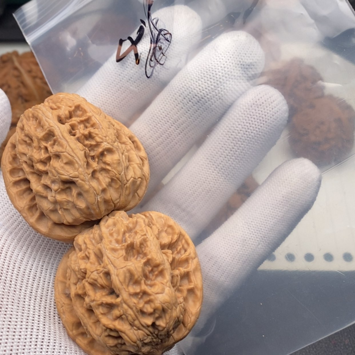 【闪购商品】文玩核桃吊坠将军